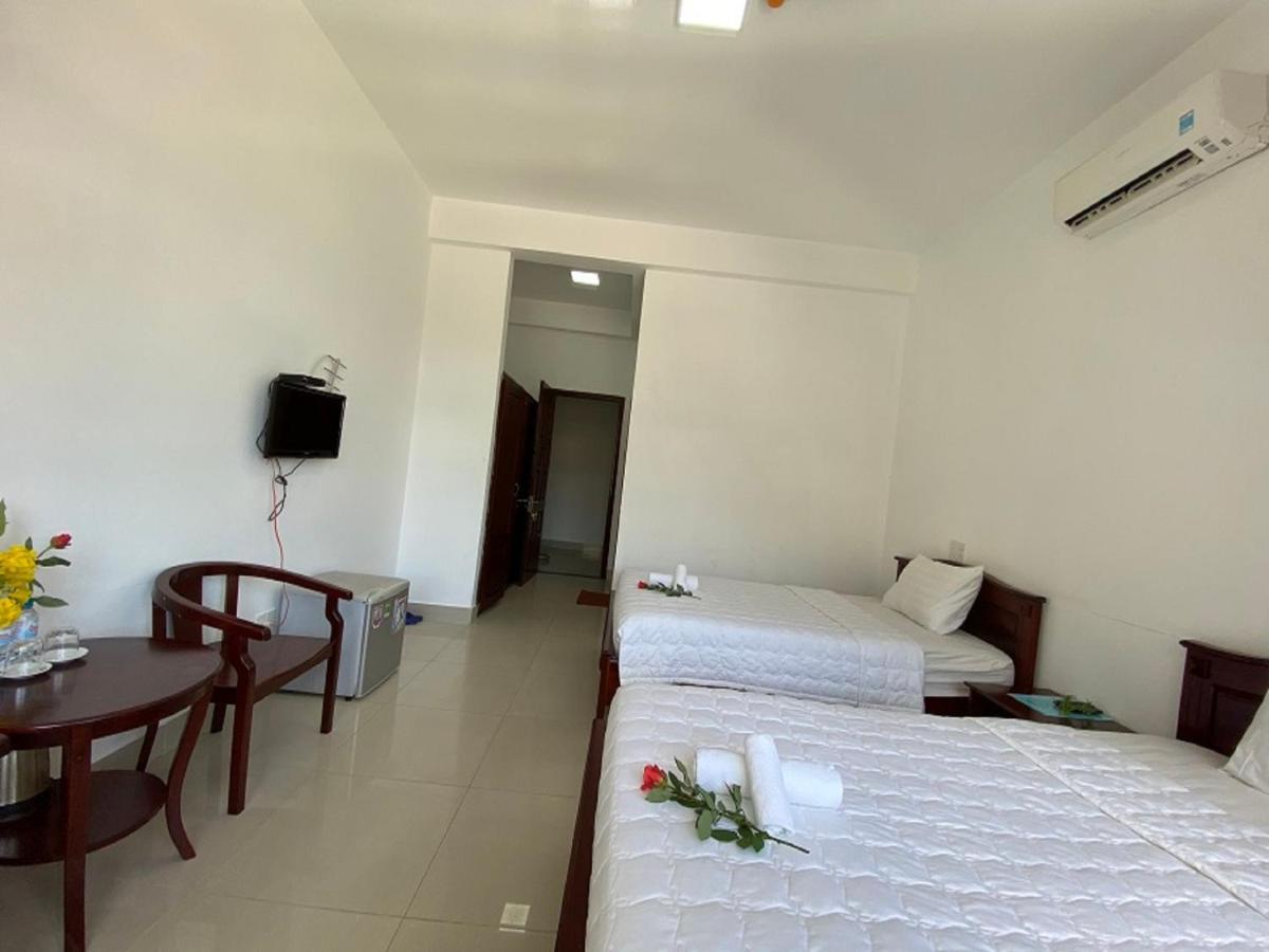 Con Dao Guesthouse Chi Khu Co Ong Экстерьер фото