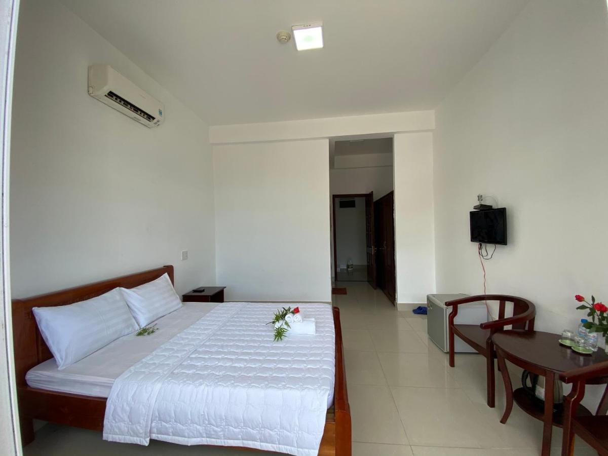 Con Dao Guesthouse Chi Khu Co Ong Экстерьер фото